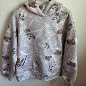 camo hoodie